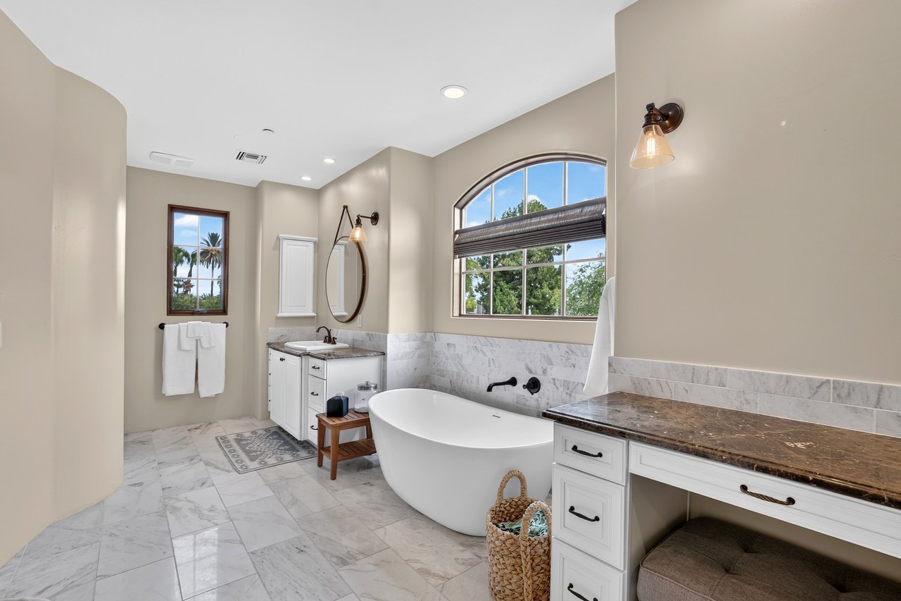 5807 E ORANGE BLOSSOM Lane