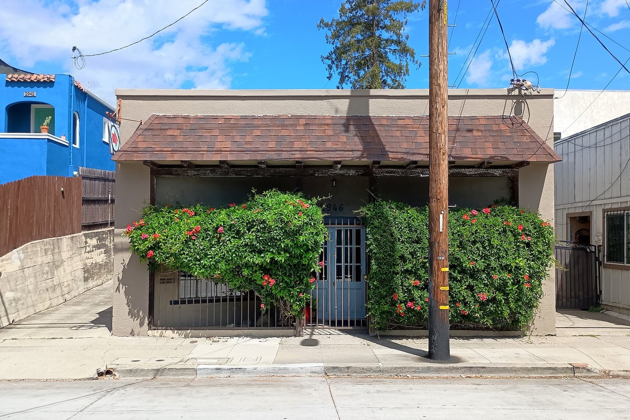 2944-2946 MacArthur Boulevard