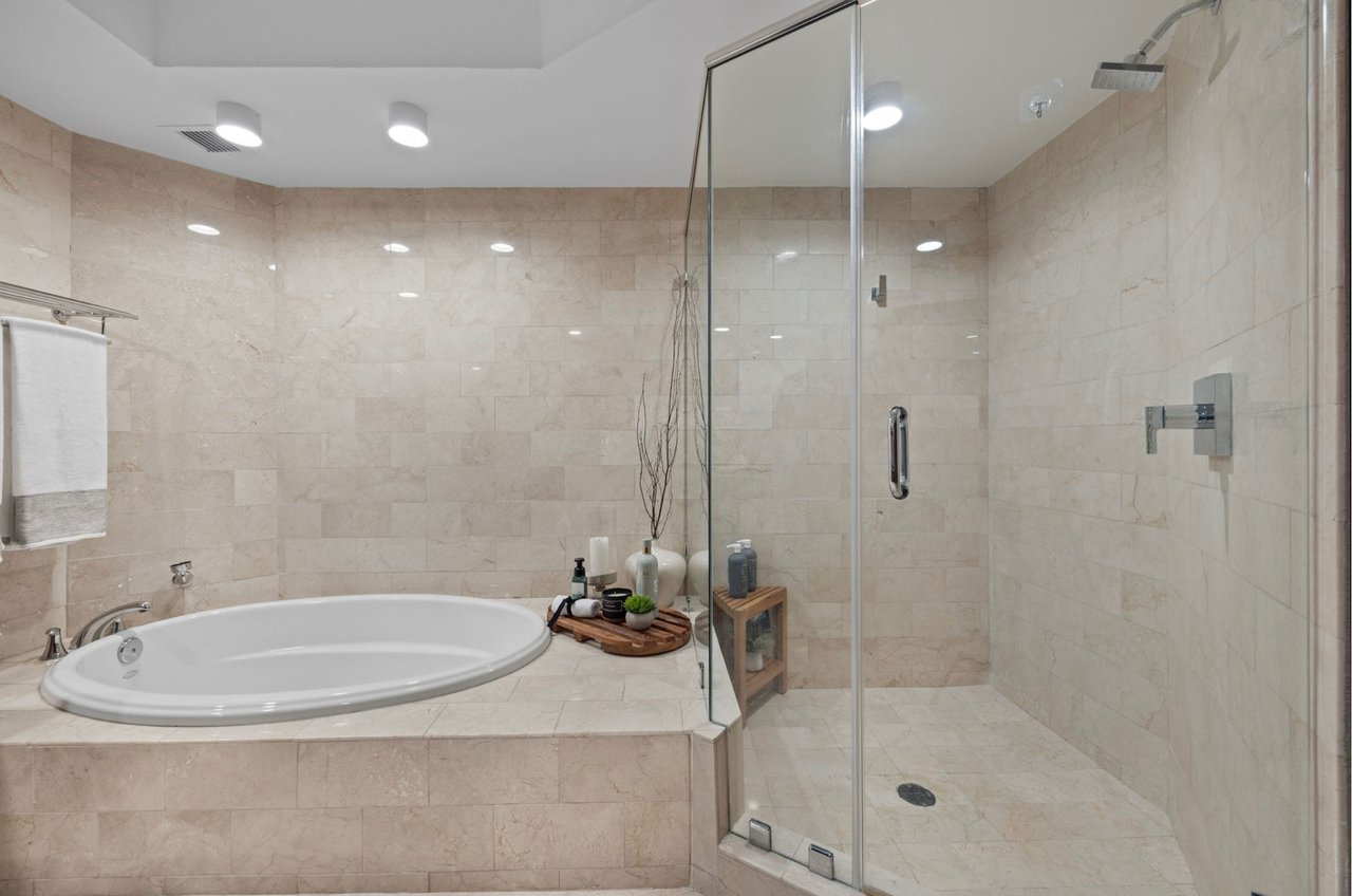 Cond. Laguna Plaza #502, Ave. Muñoz Rivera