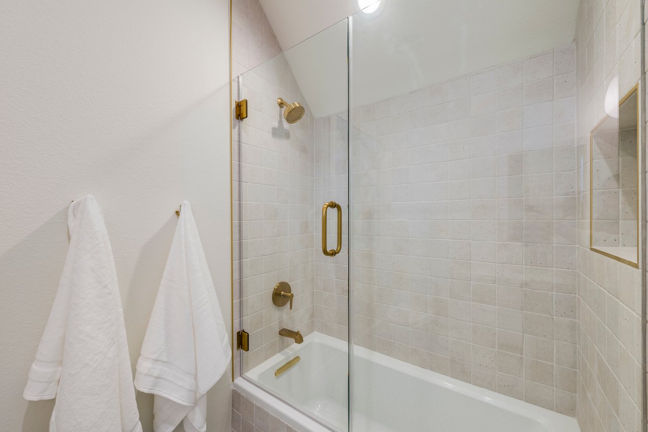 116 Charming Lane, Port Aransas, TX 78373