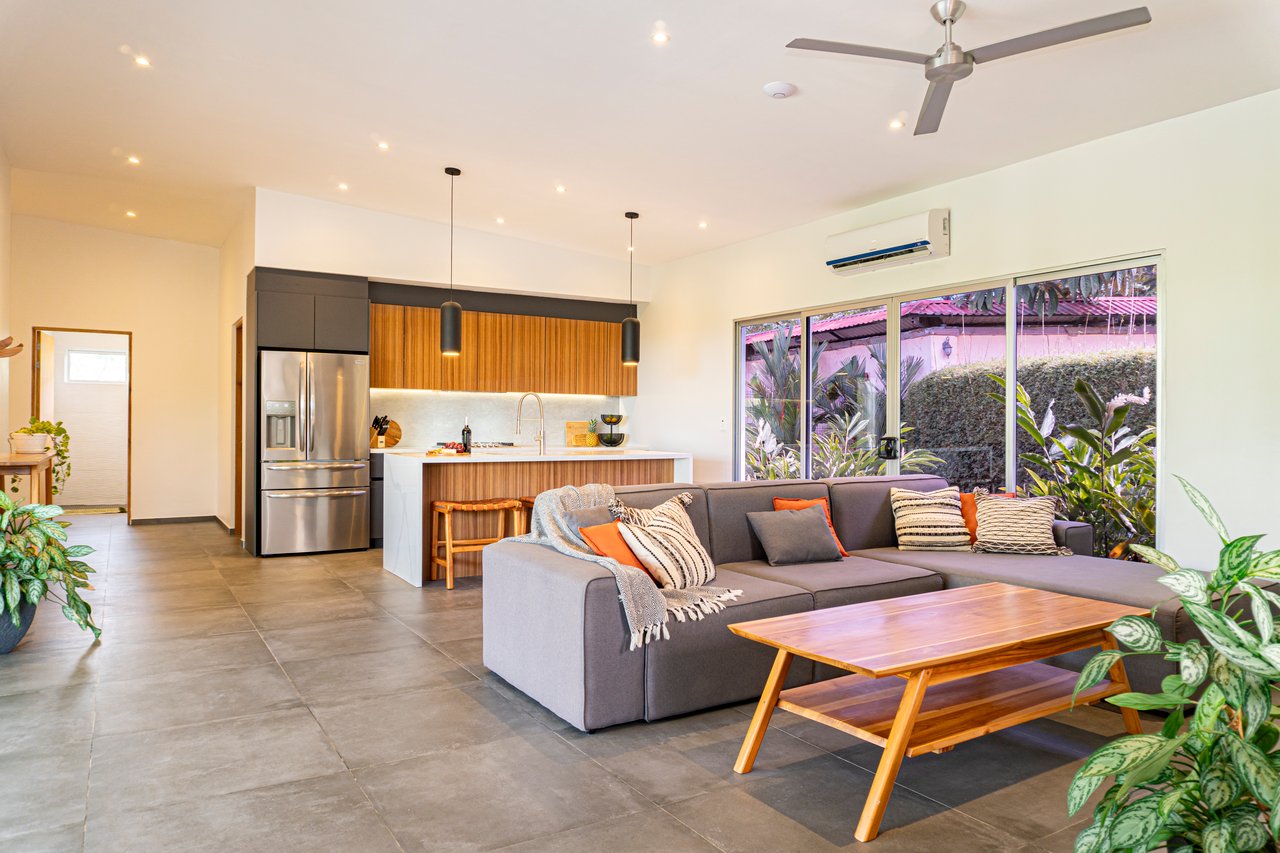 Cozy Turnkey 3-Bedroom Home with Pool in Uvita