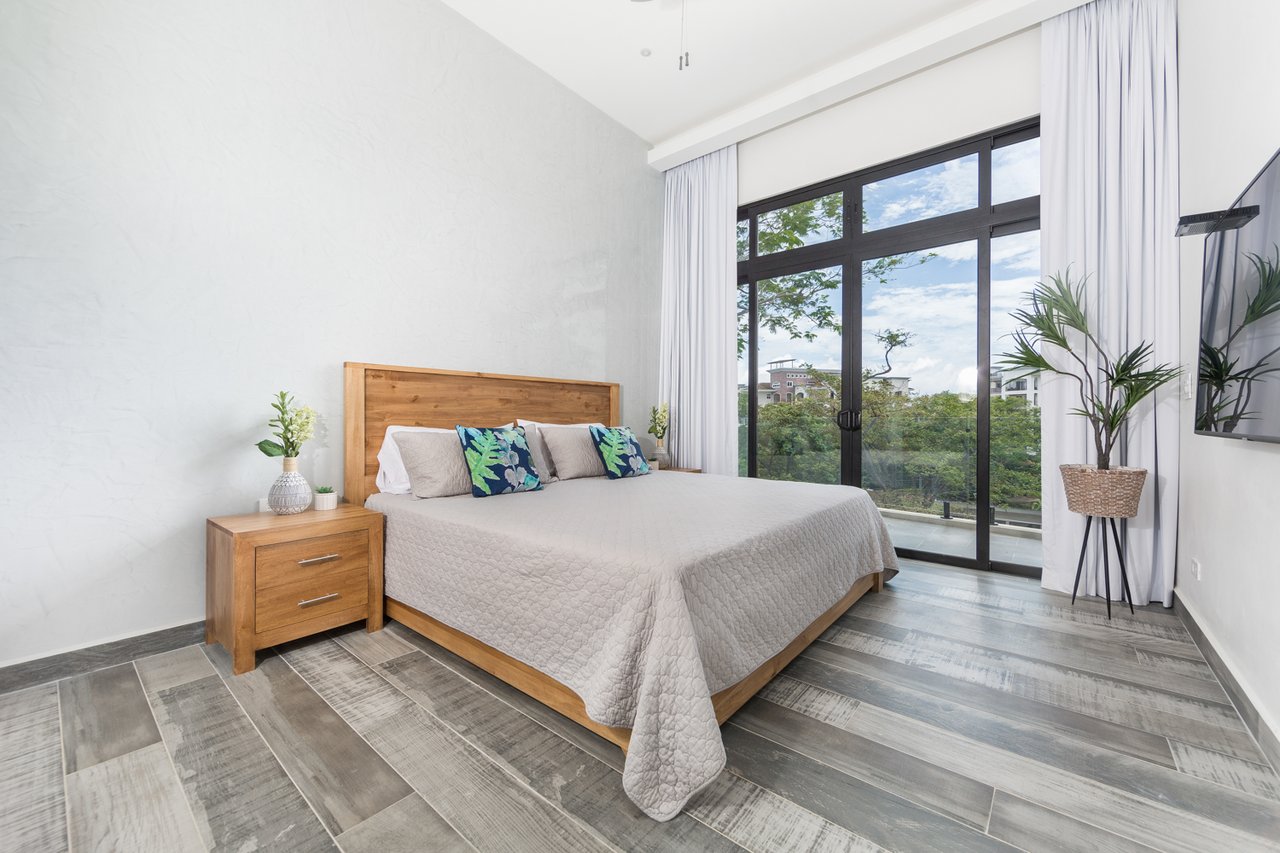 Casa Giving Tree | Modern 5-Bed Luxury Home with Beach Access in Tamarindo, Costa Rica