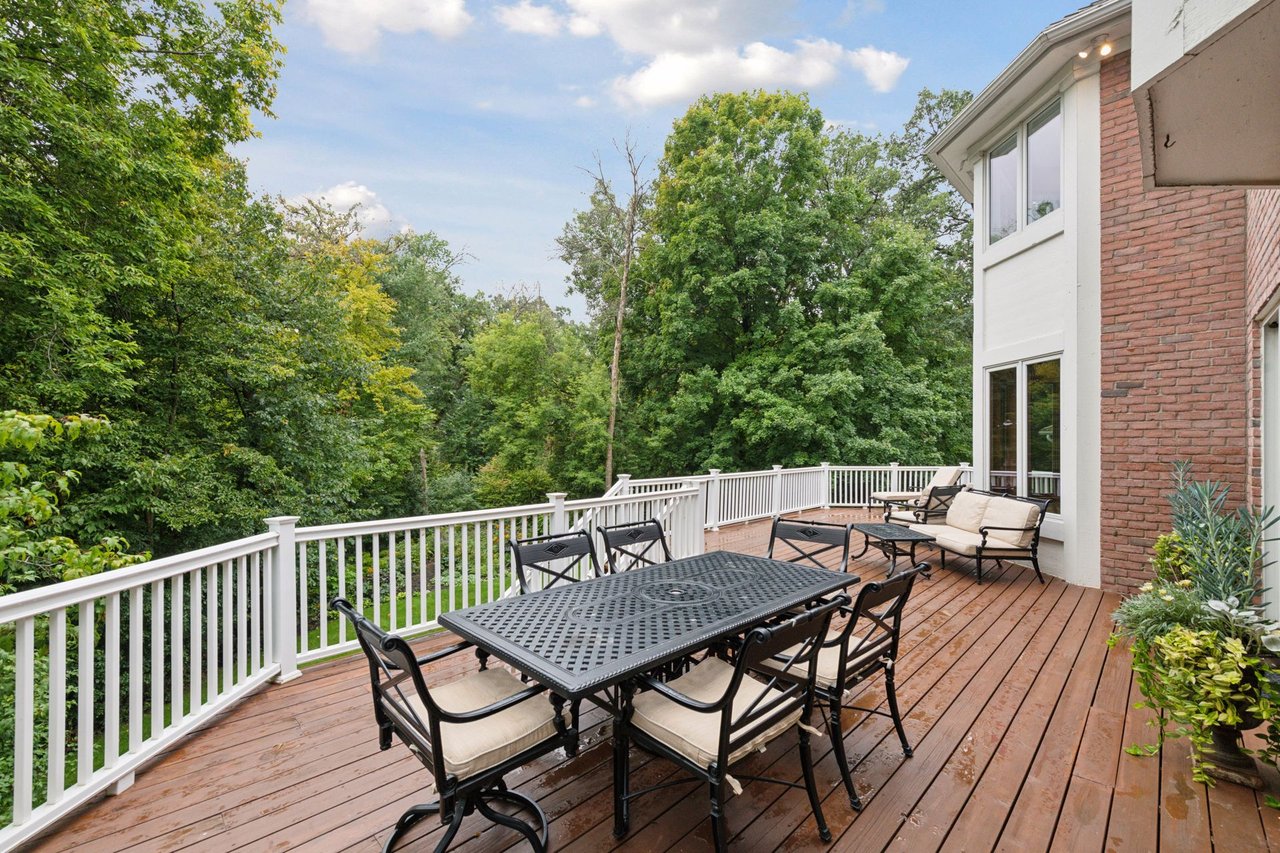 2487 Crowne Hill Road, Minnetonka