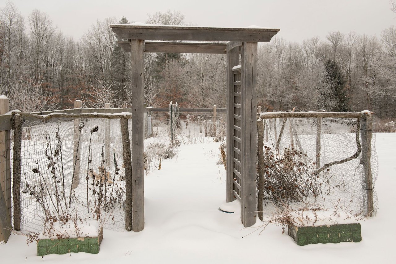 2884 West Glenville Road, West Charlton