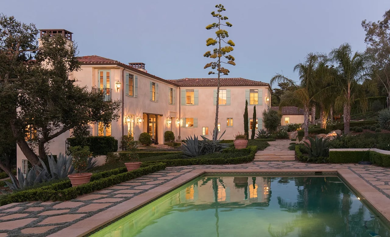 1041 Mission Ridge Rd