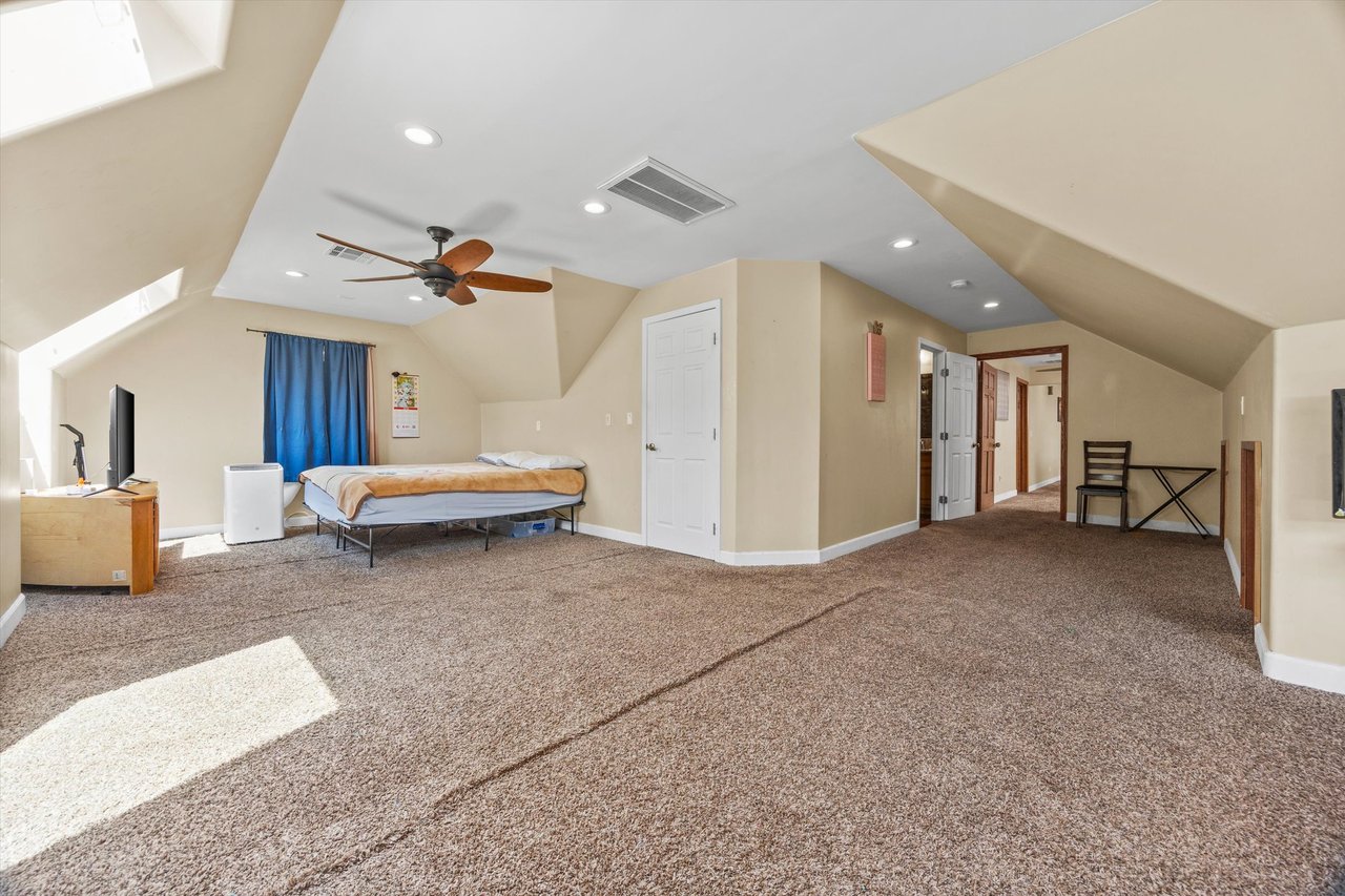 19437 Pine Summit Ct. 