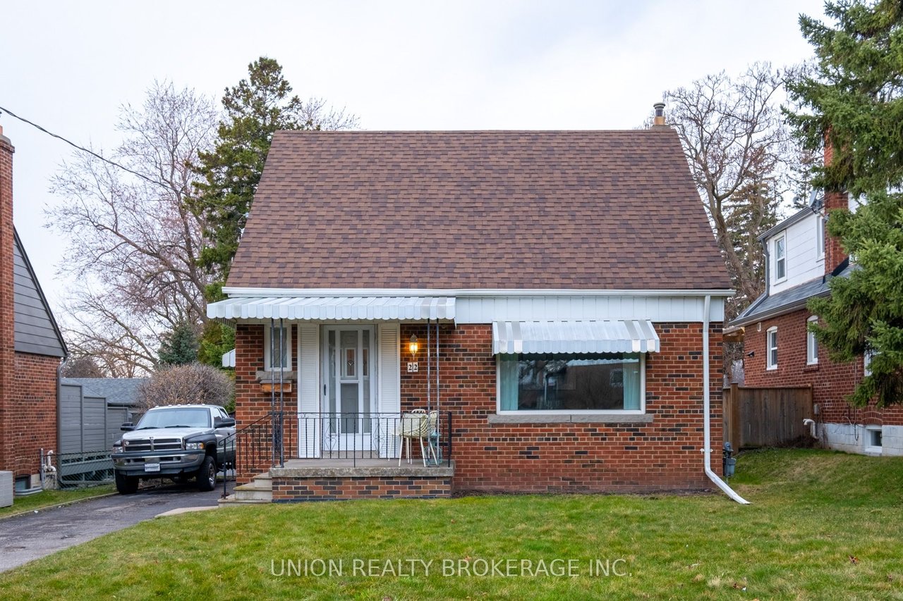 22 Harris Park Dr