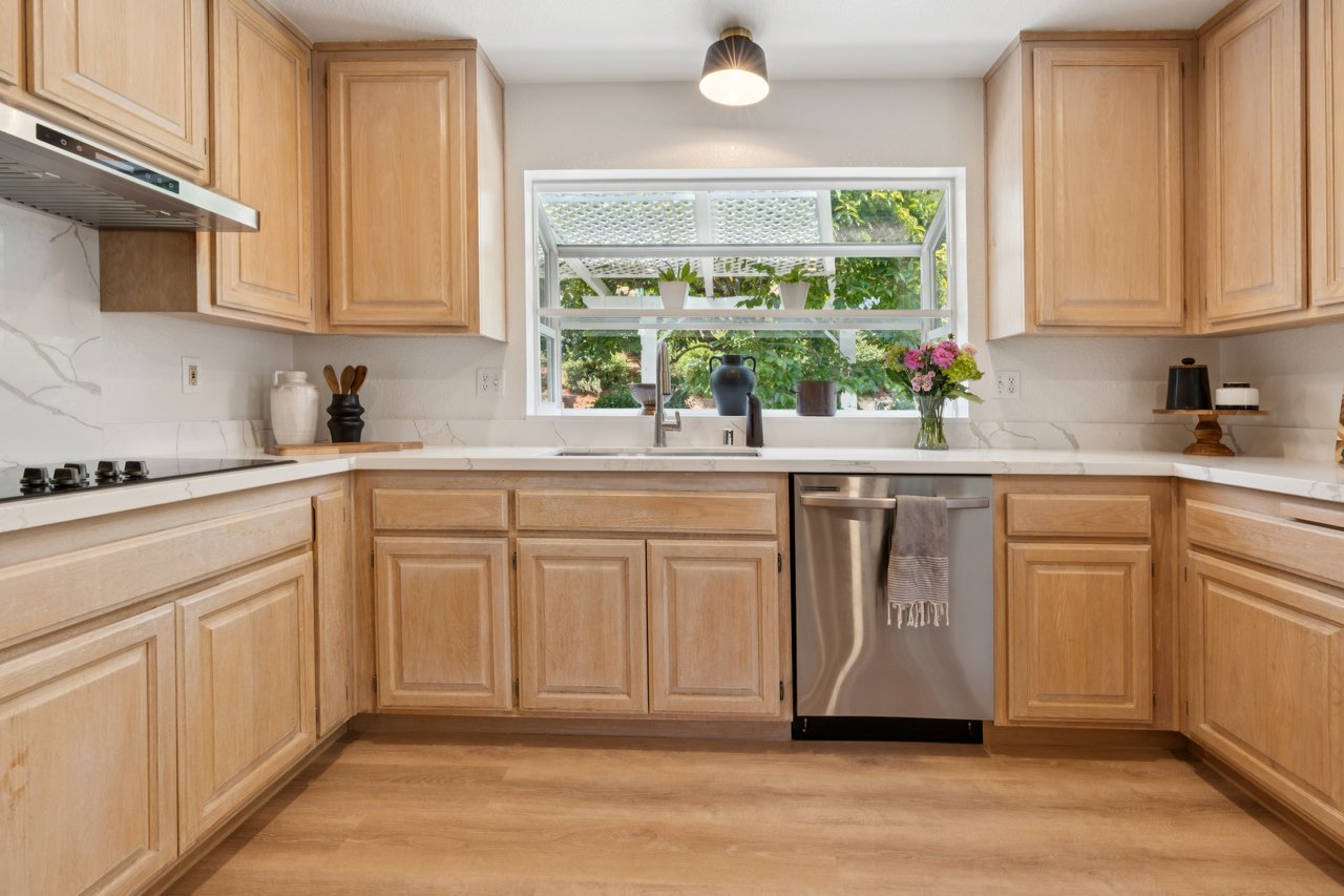 219 Butterfield Dr