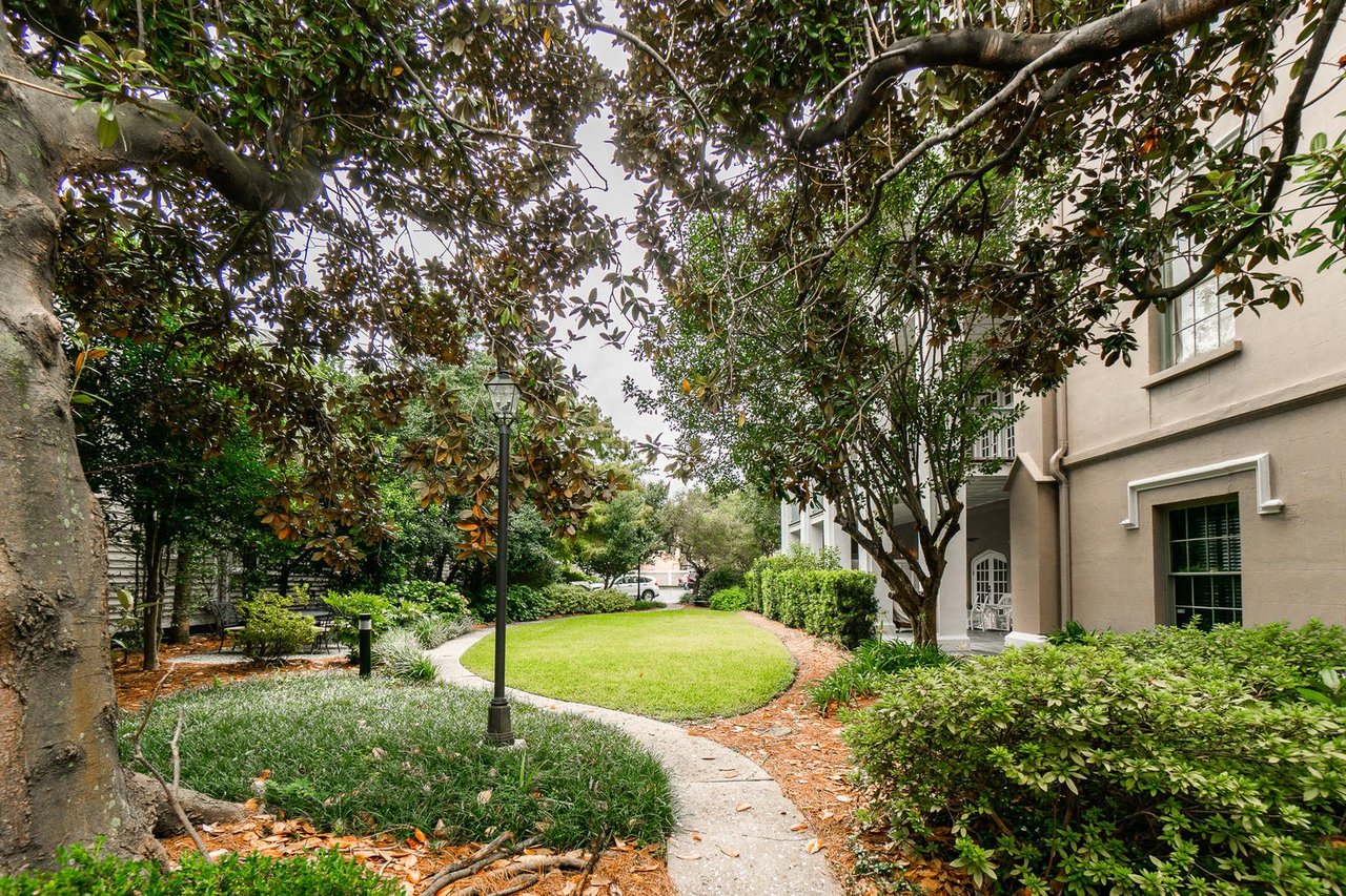 67 Legare Street 308