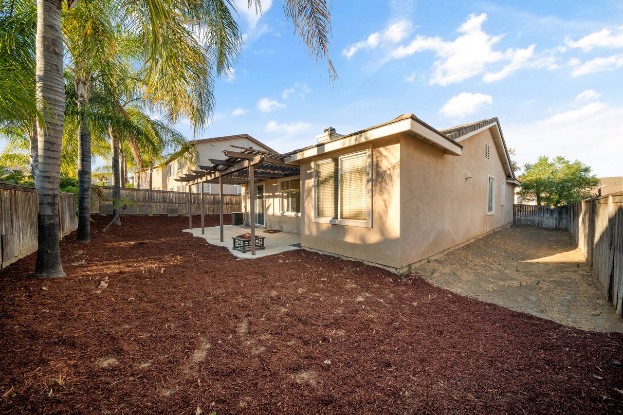 23861 Scarlet Oak Drive