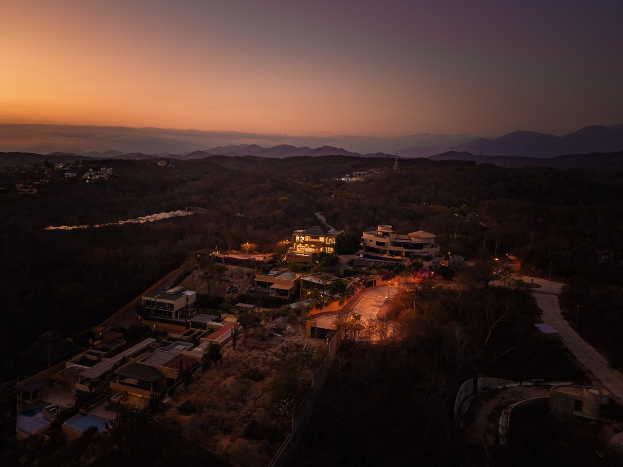 5 Bedroom, Single Family Home, La Cañada Casa A 