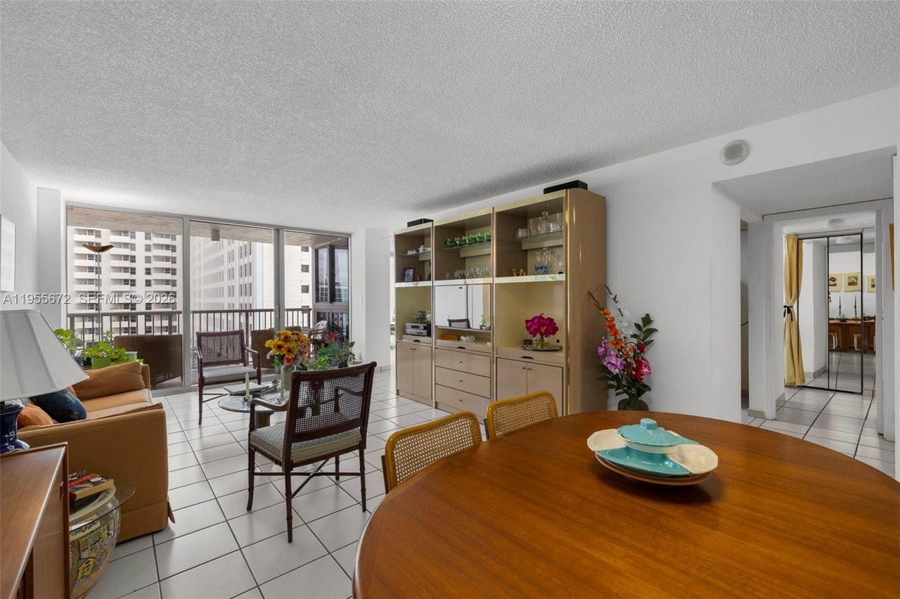 Mirasol Ocean Towers Condo, Unit 707 