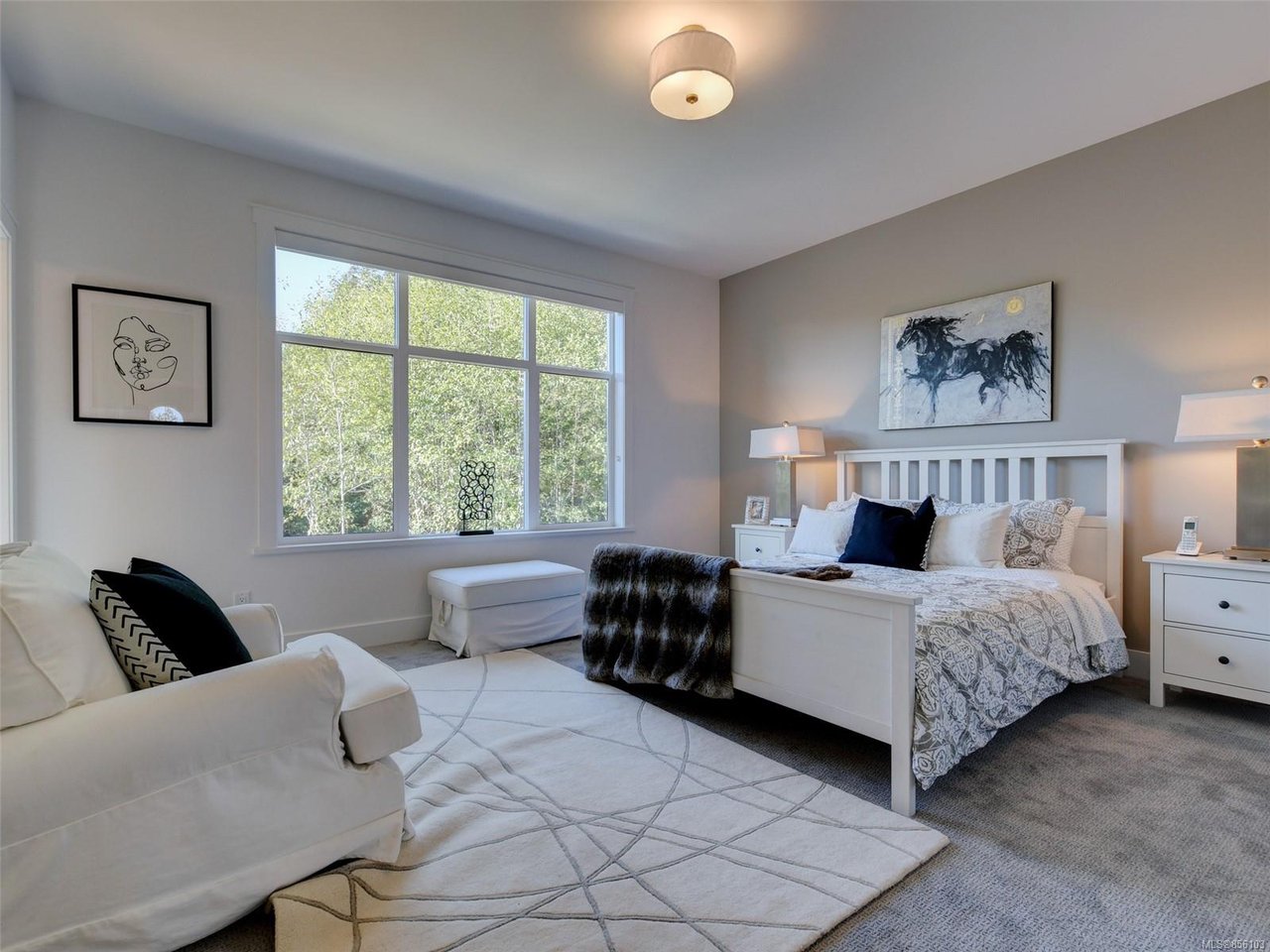 307 Seafield Rd