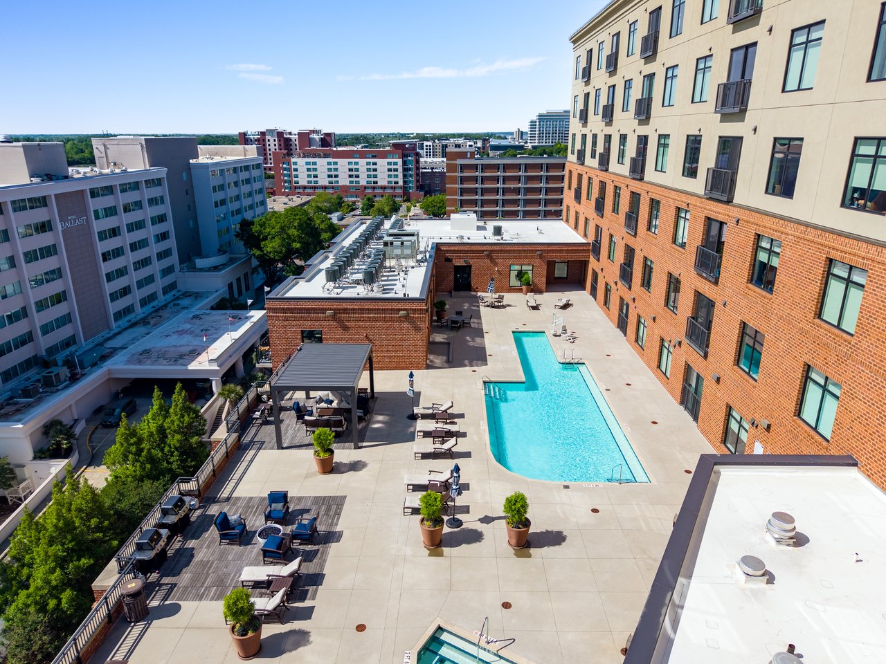 The Overlook at River Place