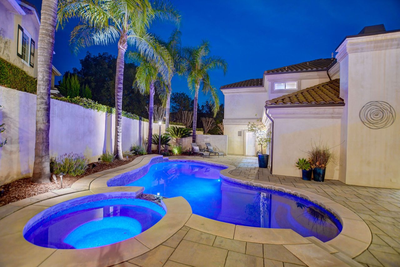 7179 Las Brisas