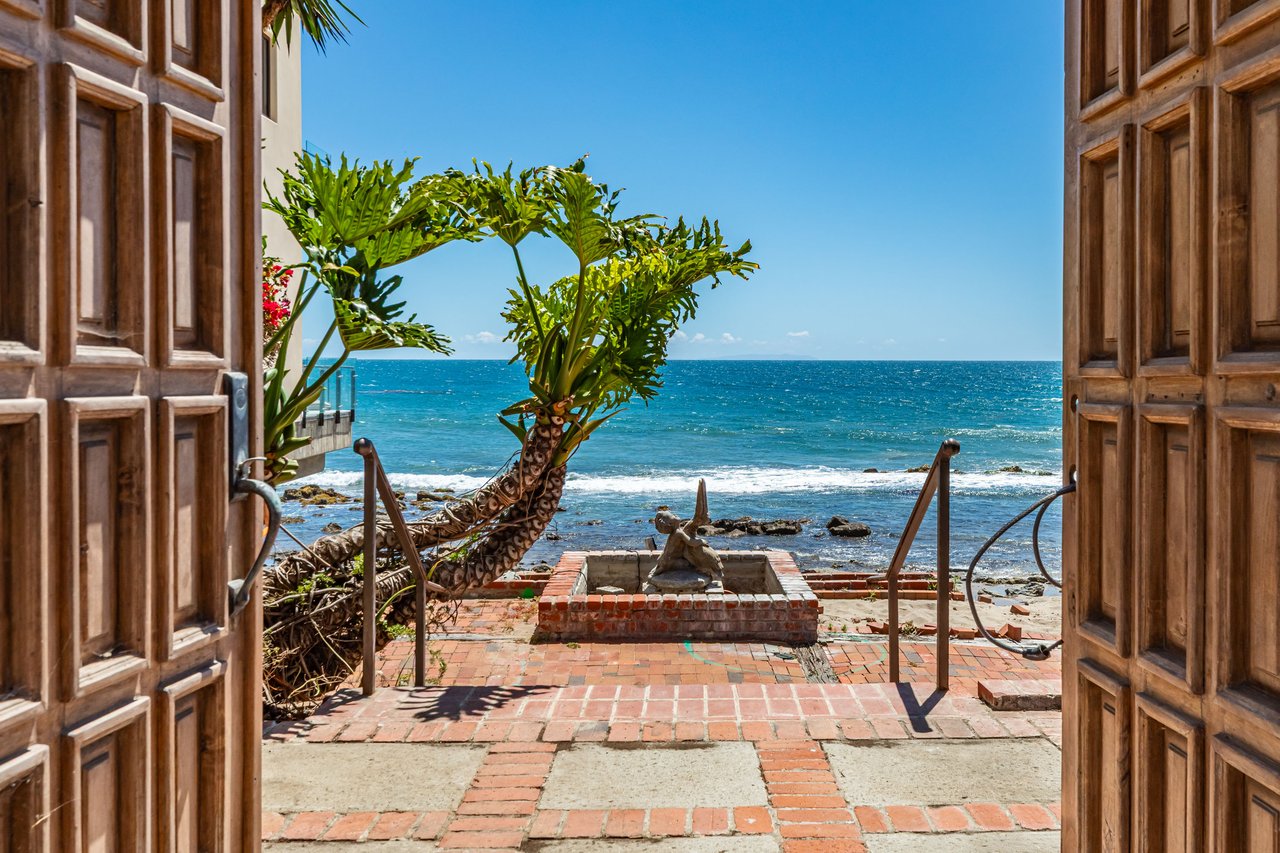24236 Malibu Rd
