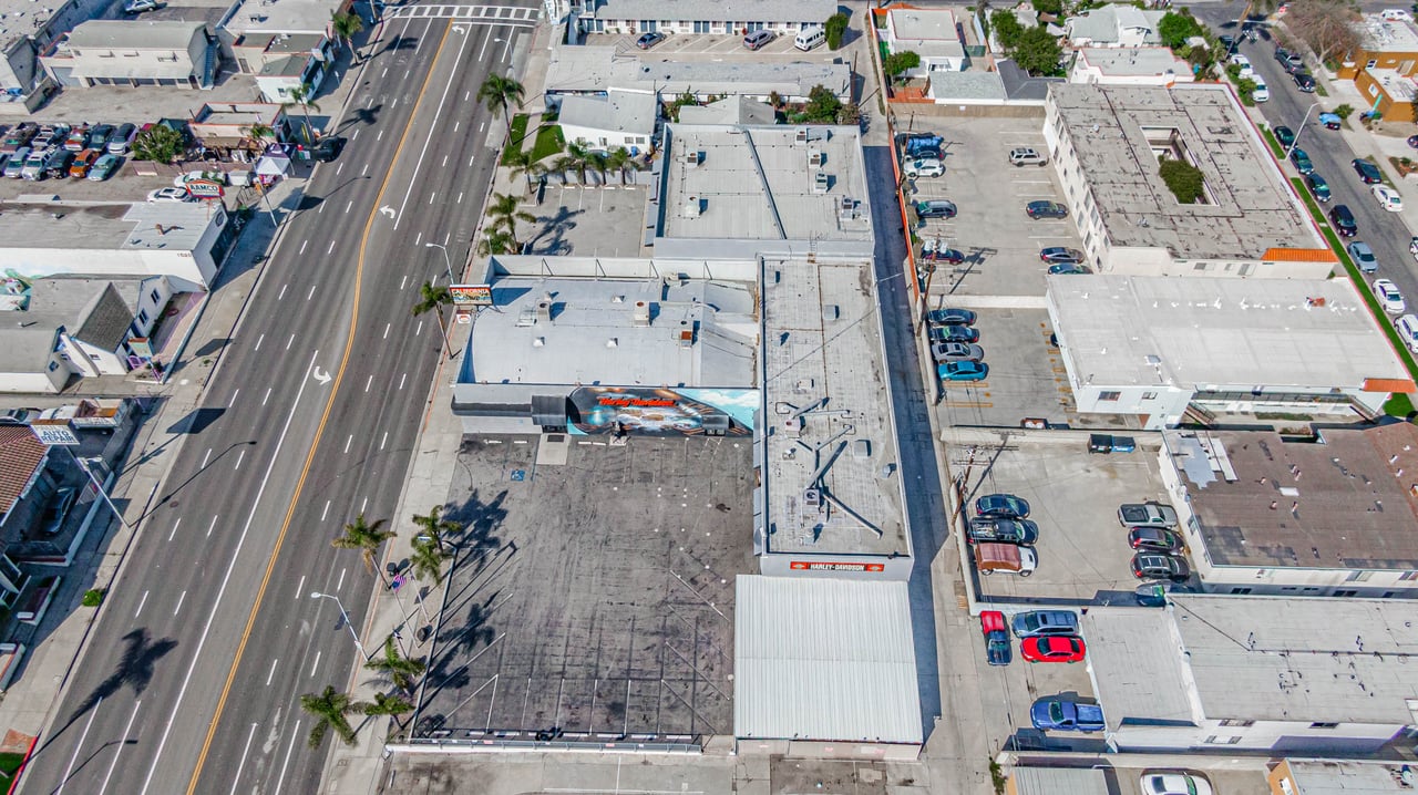 Harley Davidson Dealership