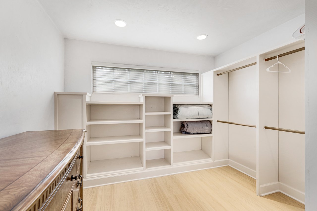 1 Overlook Pl, Monterey