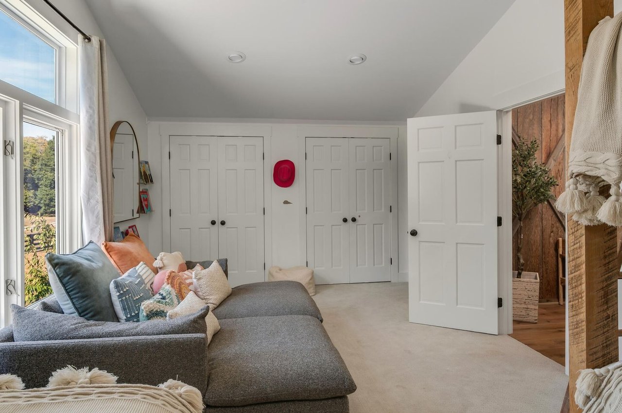 3309 Blazer Rd
