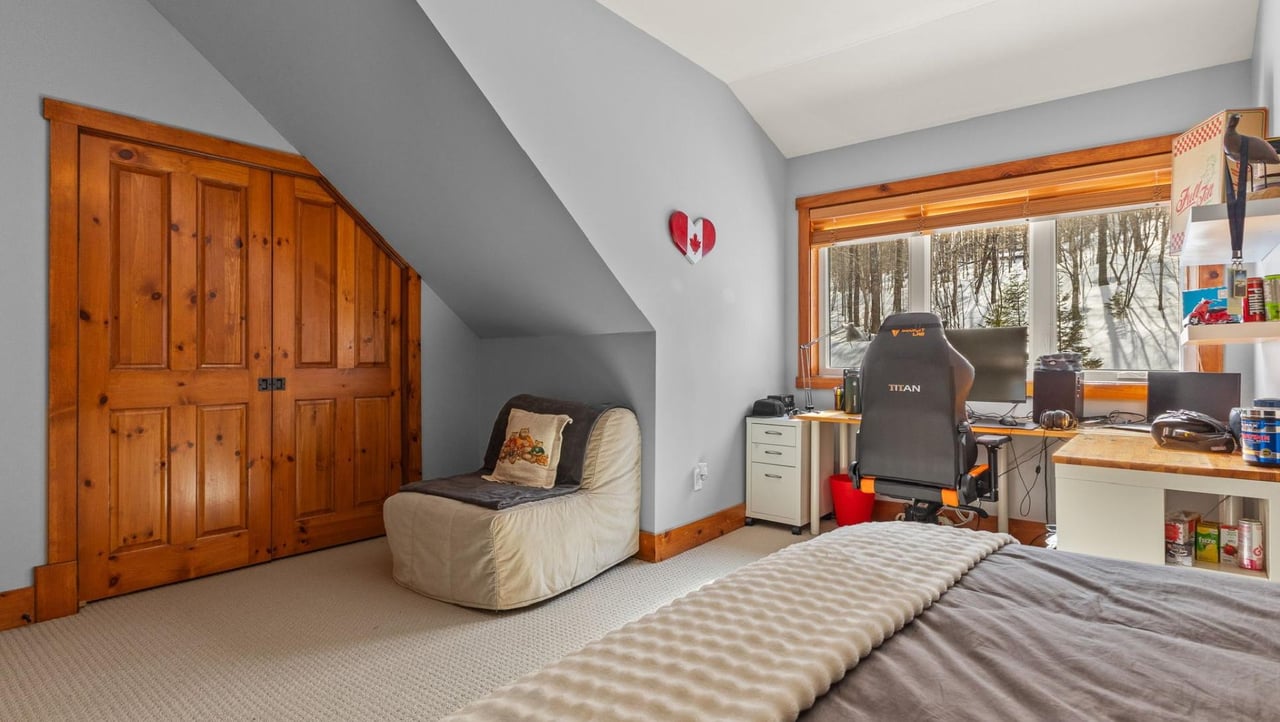 Mont-Saint-Sauveur | Panoramic ski-in/ski-out residence