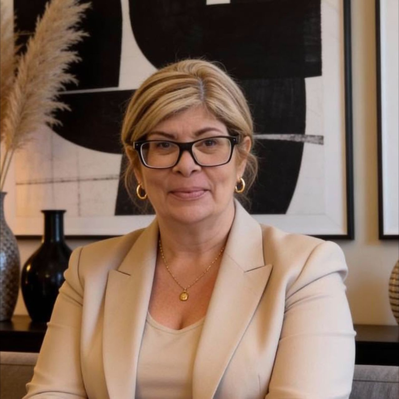 Jeanette Tuffy Howard Beach, NY Real Estate Agent Headshot