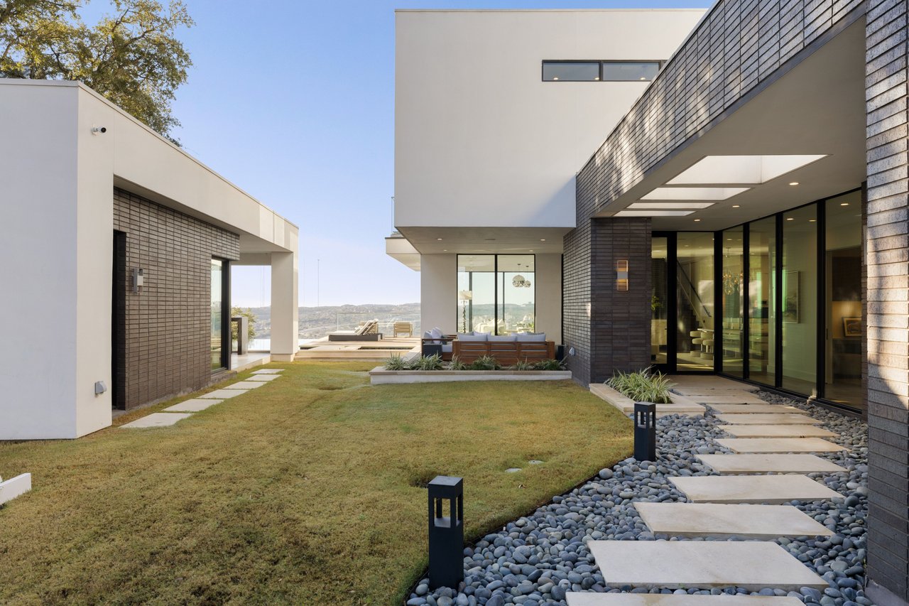 Christie's Masterpiece Living