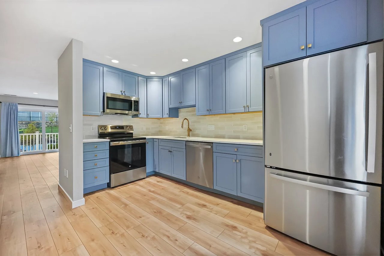 71 Aiken Street APT P12