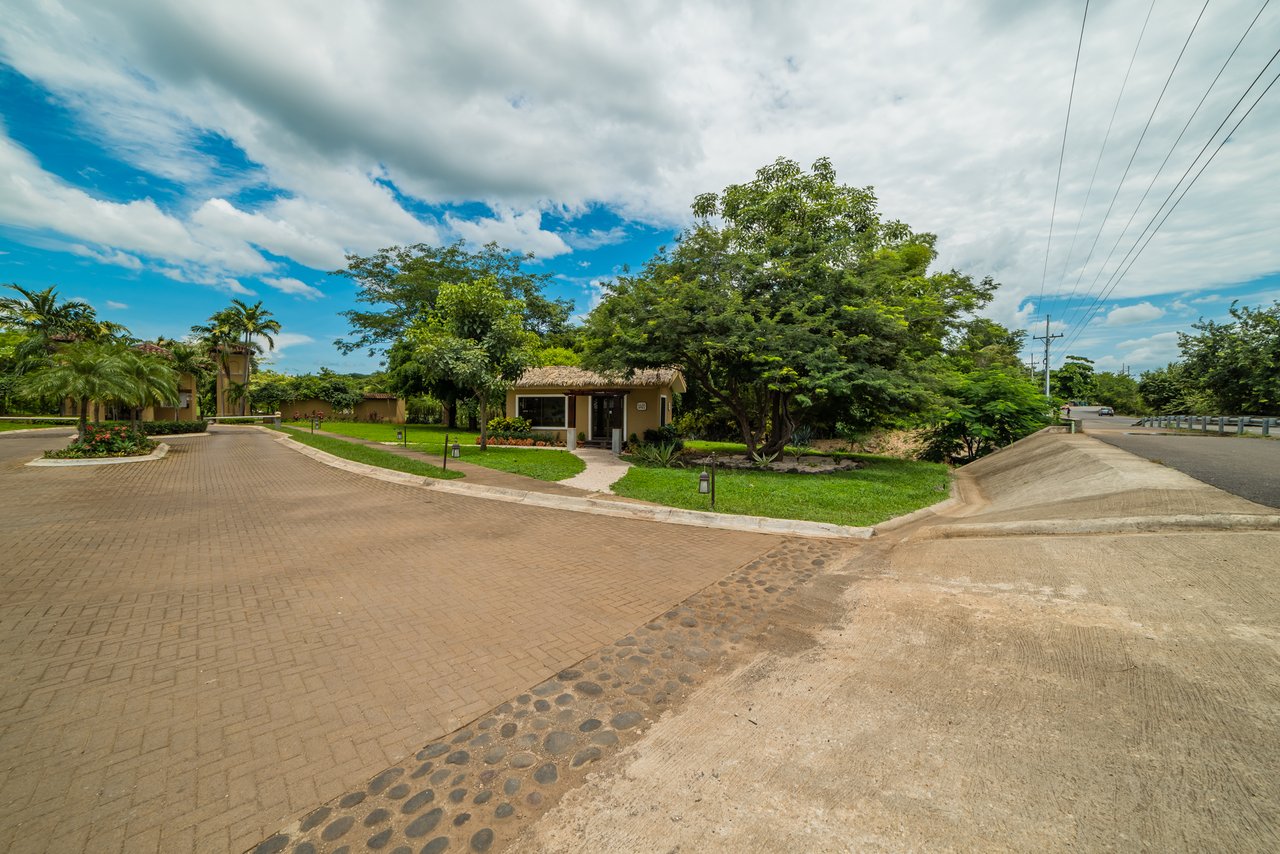 Lot 81, Rancho Villareal