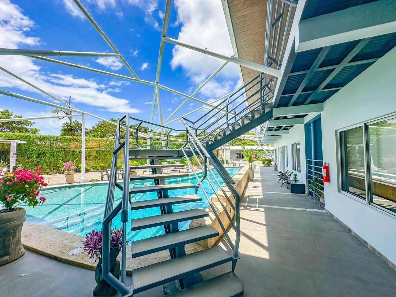 Resort-Hotel for Sale in Uvita – 12 Two-Bedroom Apartments & Pool