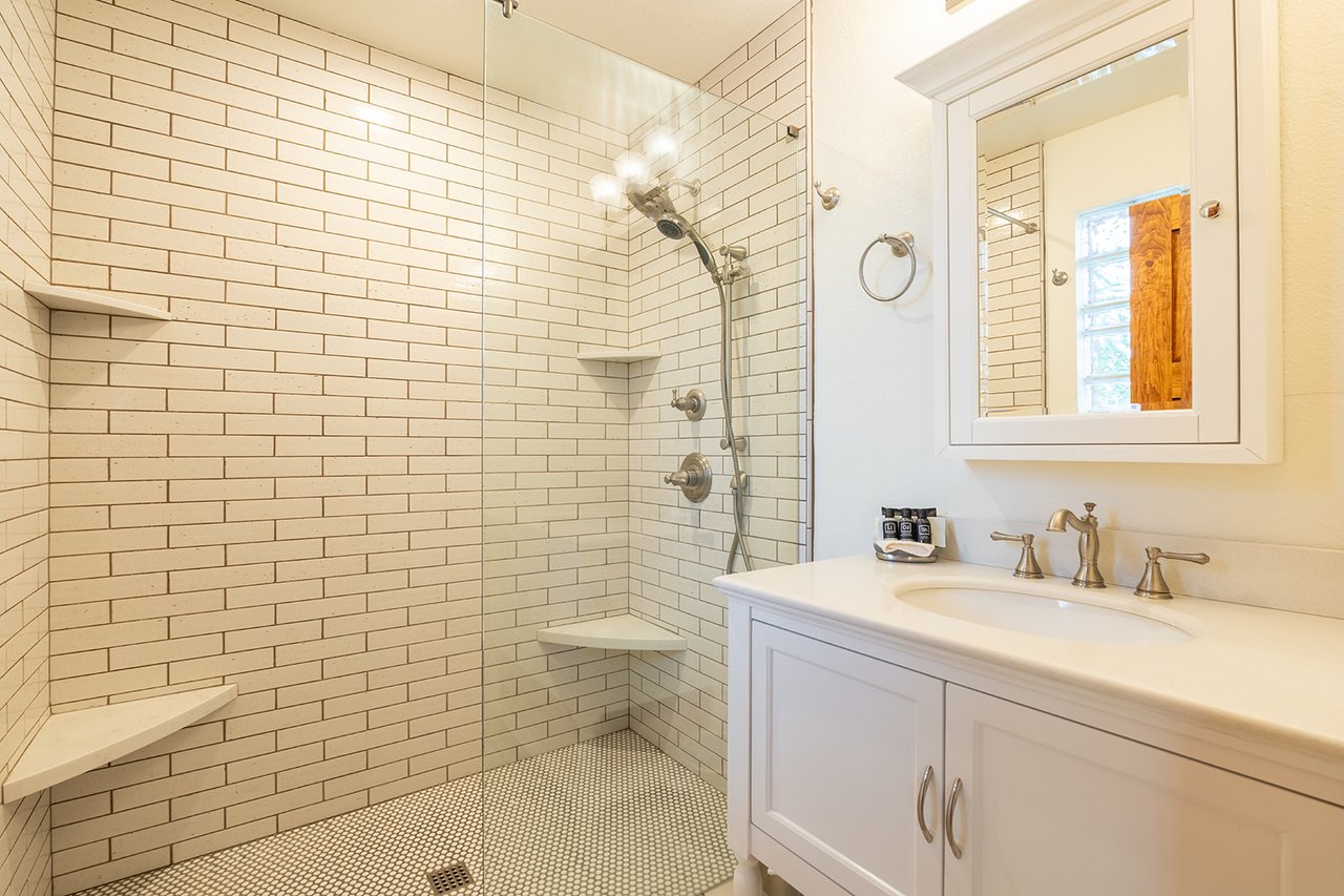 7507 N VIA DE LOS LIBROS