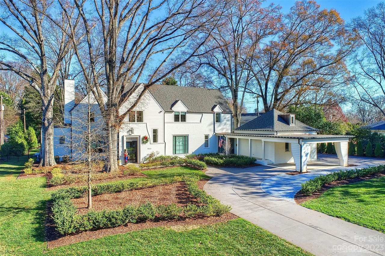 3621 Arborway