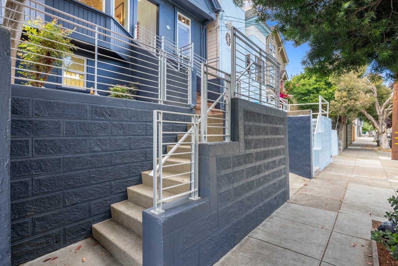 512 Andover Street