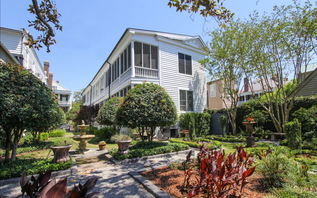 For Sale – Homes for Gardeners