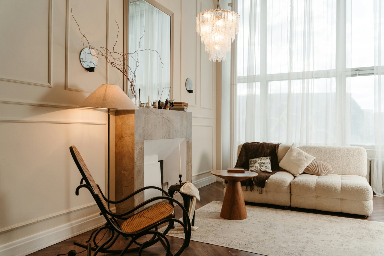 The Psychology of Luxury Buyers and Sellers and Why Empathy Closes Deals