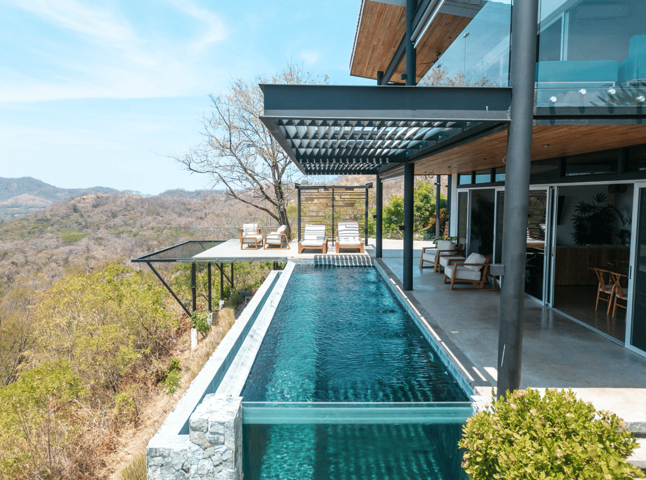 Casa Alta - Las Ventanas - Modern Tropical Oasis