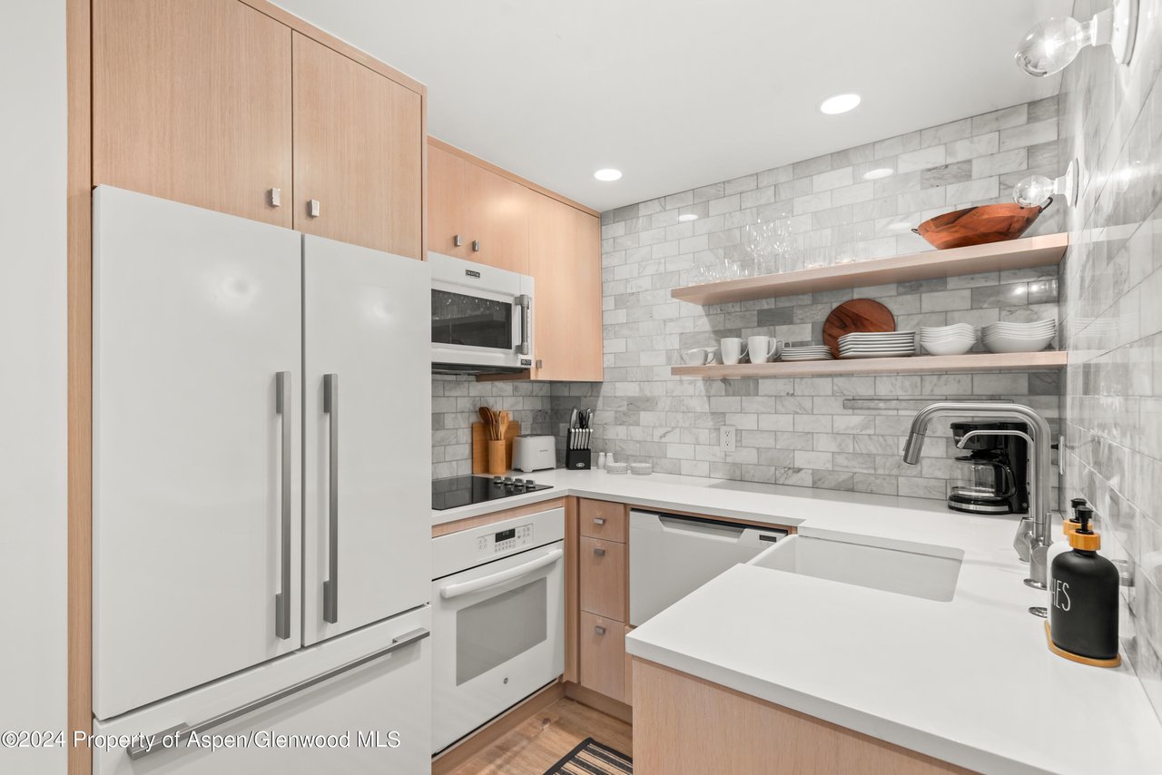 800 S Mill Street, 1A