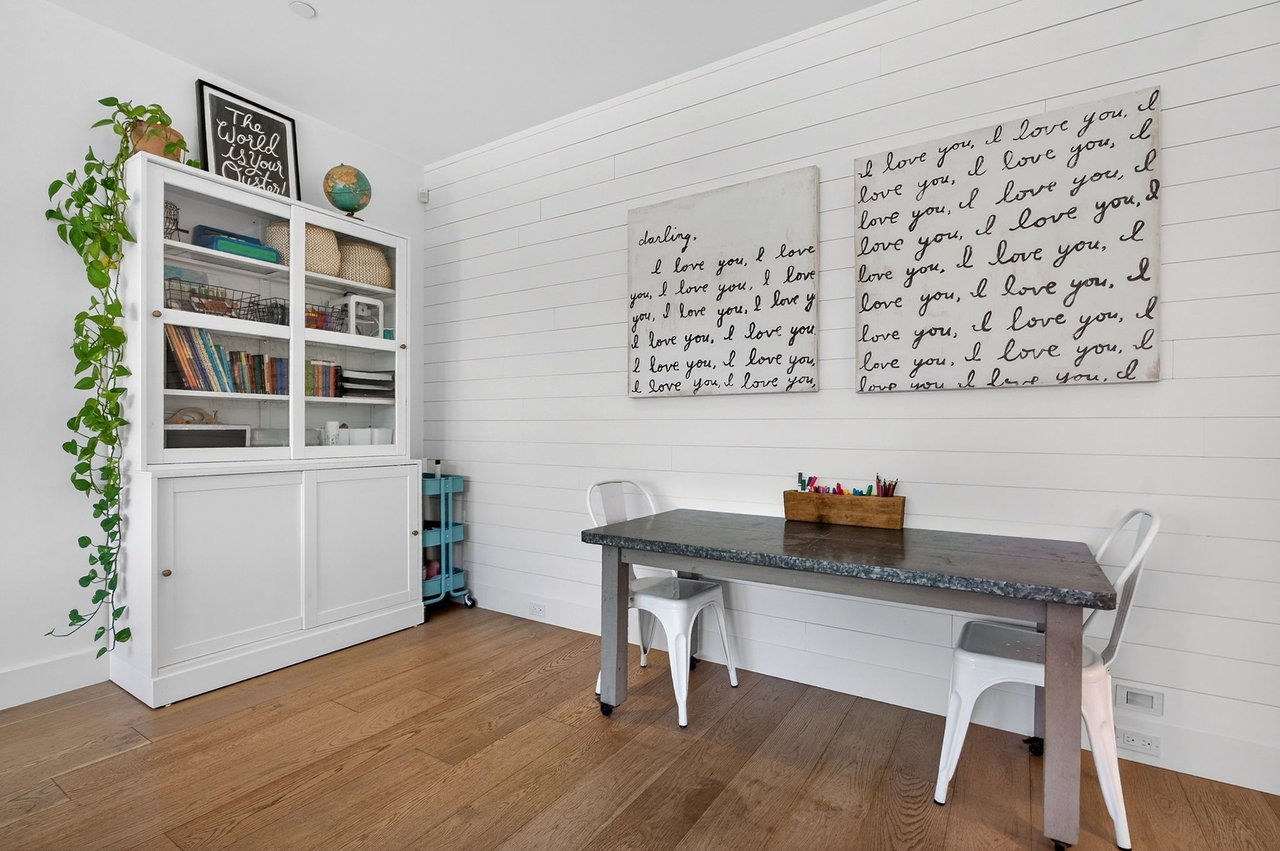 5217 E CALLE REDONDA