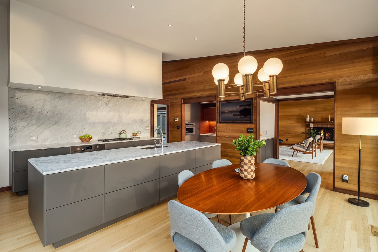 4343 W McLaren Street