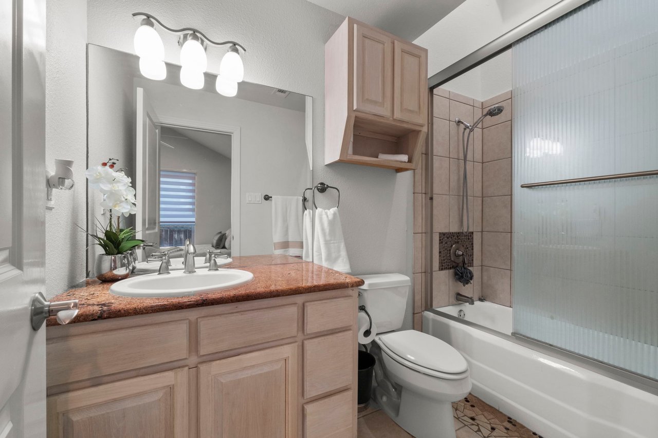 A Slice of Texas Charm in Alamo Heights