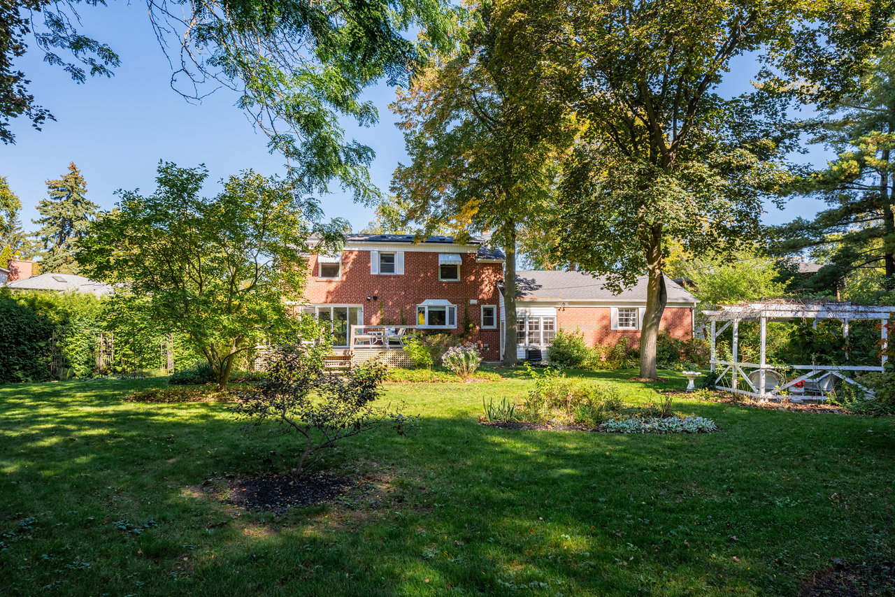 Half Acre in Lorne Park