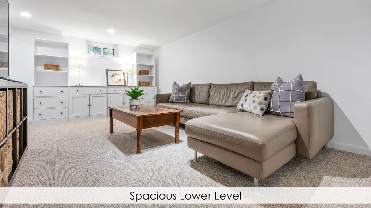 374 Litchfield Street