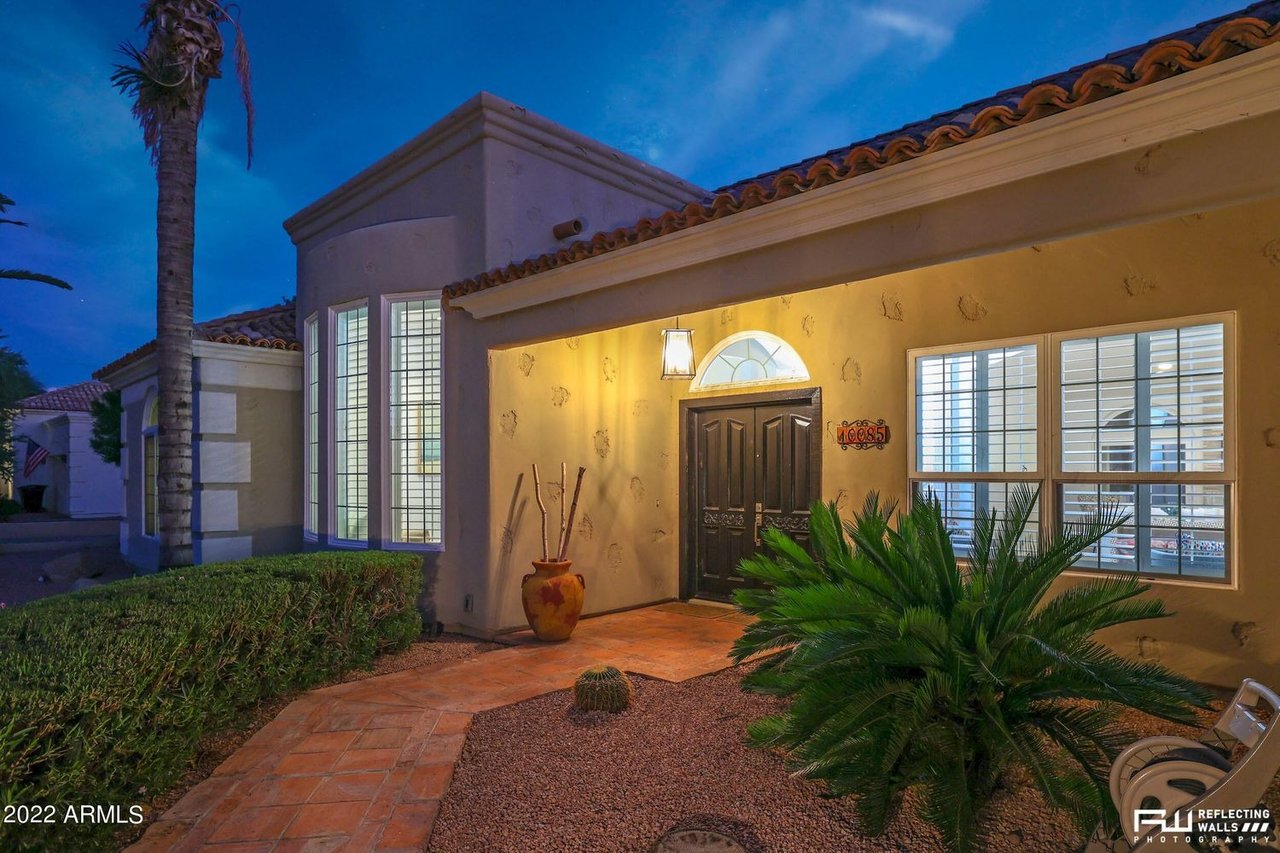 10085 E Doubletree Ranch Rd