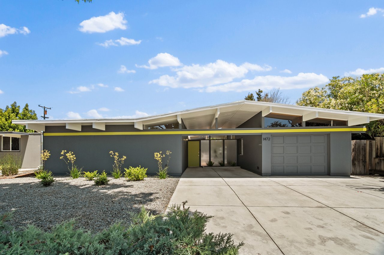 1472 Kingfisher Way