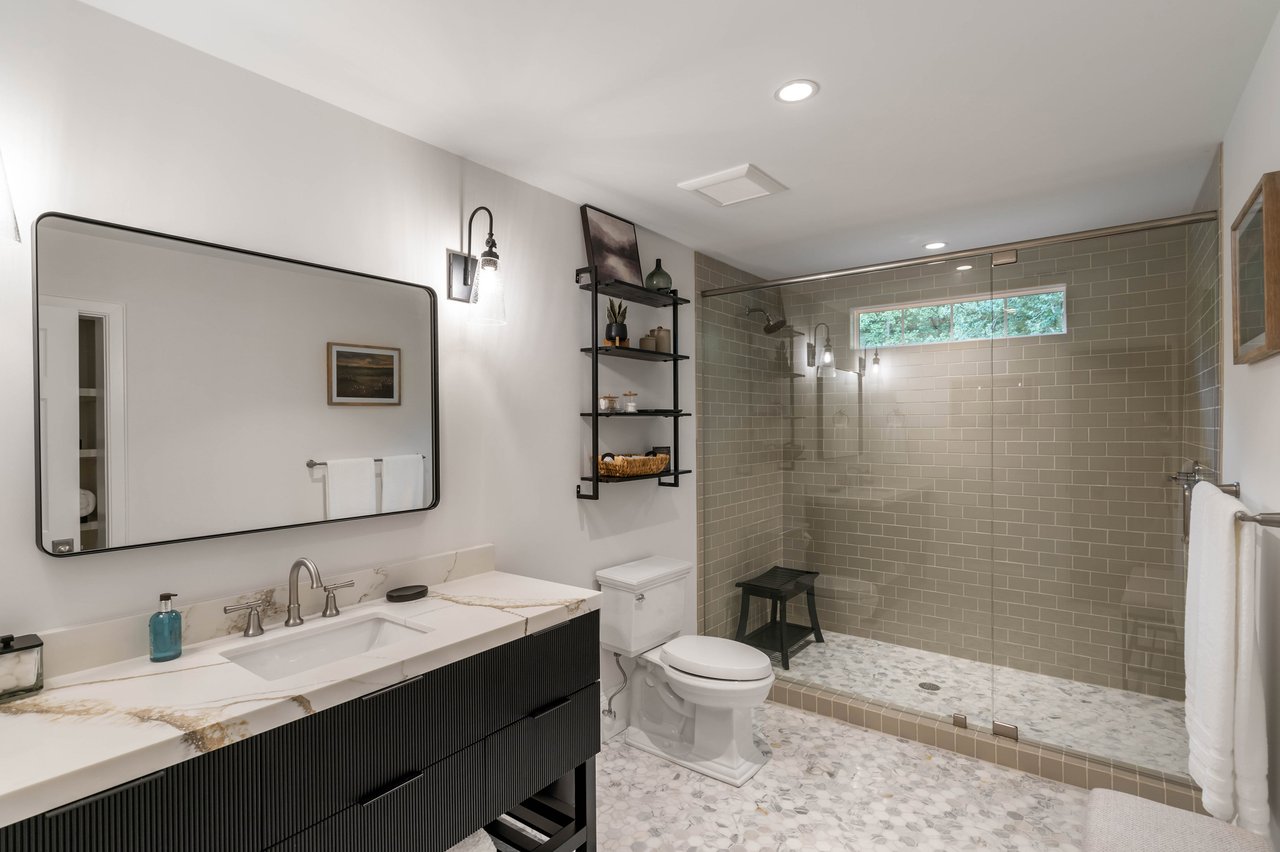 3785 Paces Ferry Road NW