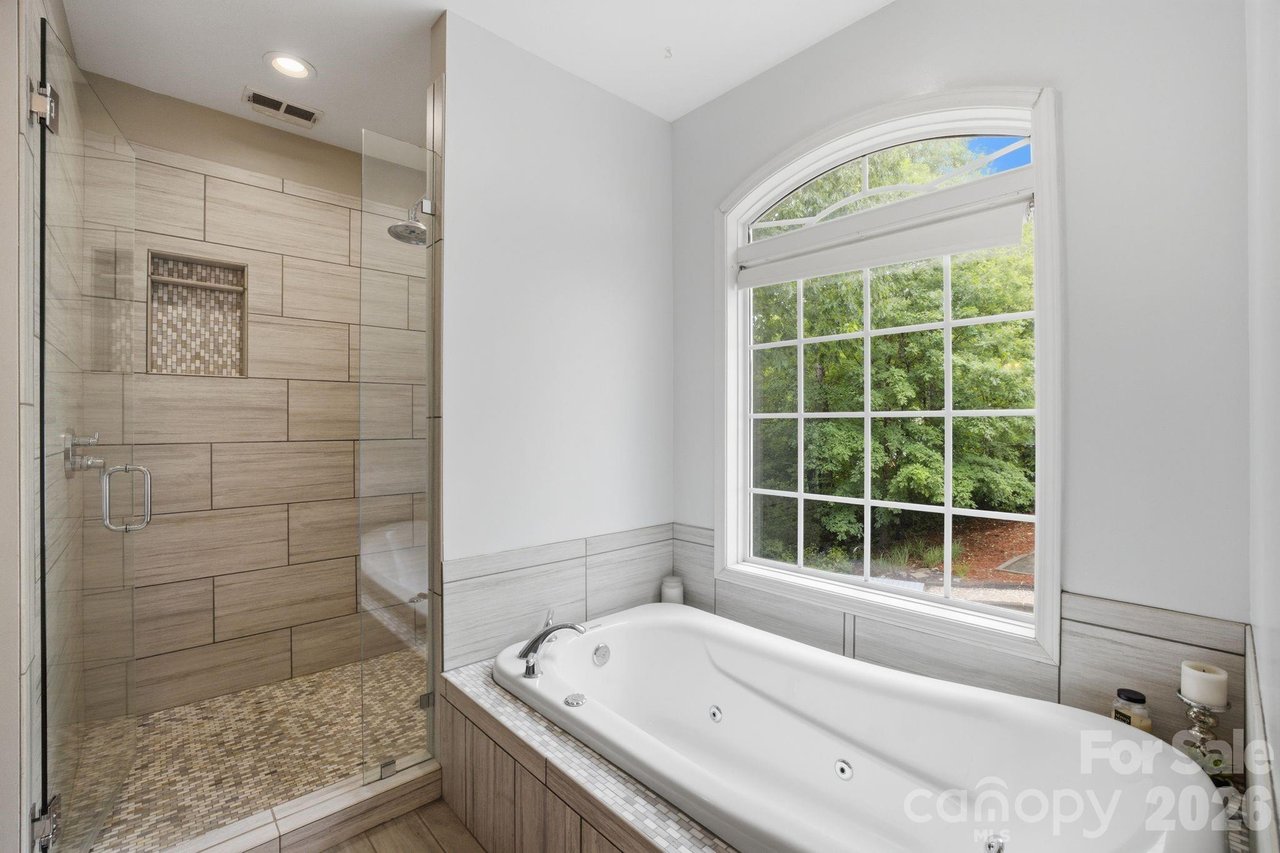 424 Mountain Harbor Drive