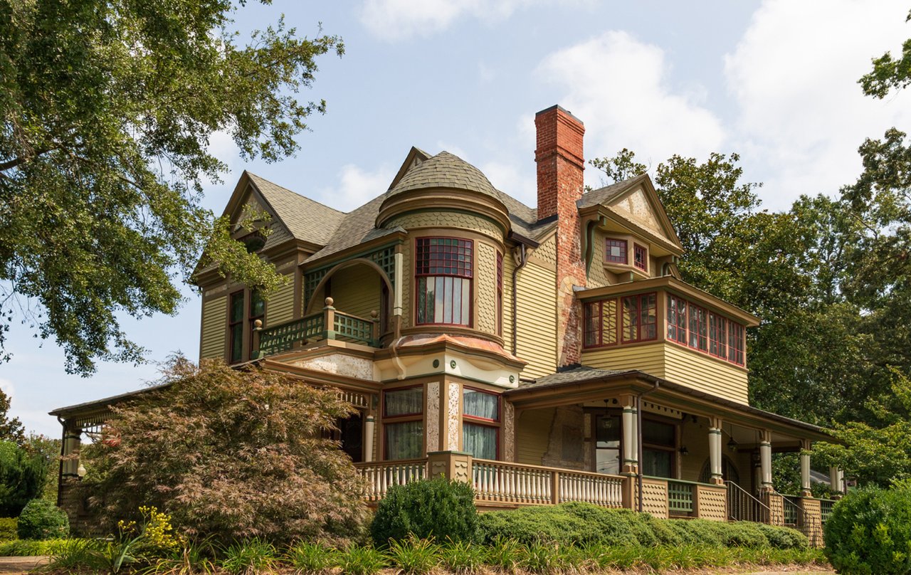 Historic and modern homes in Denver showcasing architectural styles from Victorian to contemporary infill