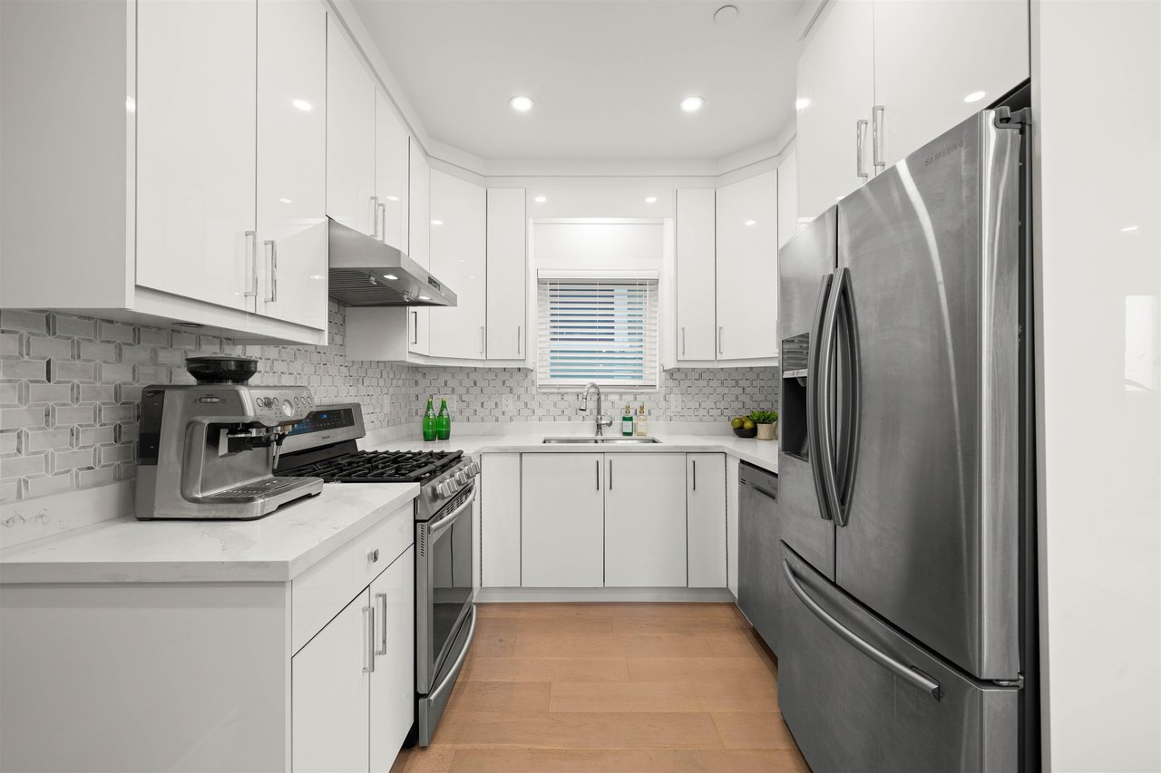 1311 E 13th Ave