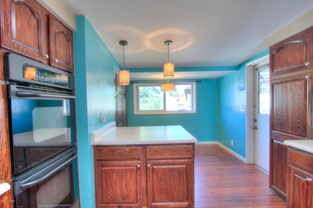 3159 W Calle Cereza