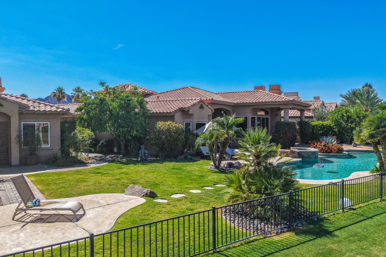 48810 Vista Estrella