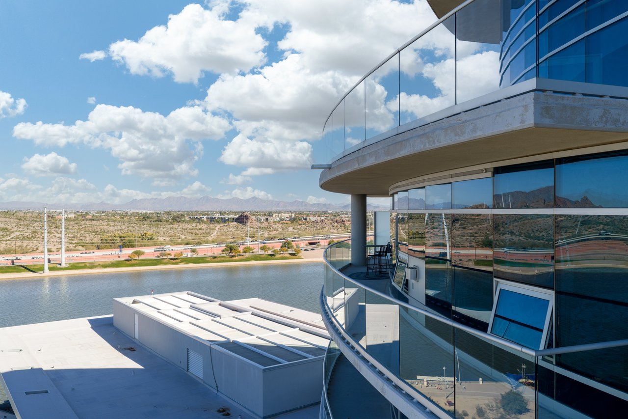 140 E RIO SALADO Parkway 1103